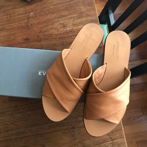 Everlane Day Crossover Sandal s7